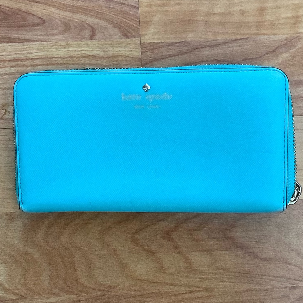 Kate spade Cameron clutch